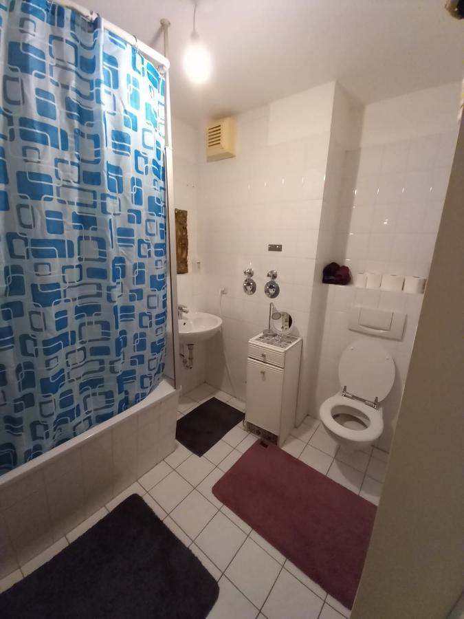 Tolle Private 2-Zimmer Wohnung Im Szene Bezirk Berlin-Friedrichshain ภายนอก รูปภาพ