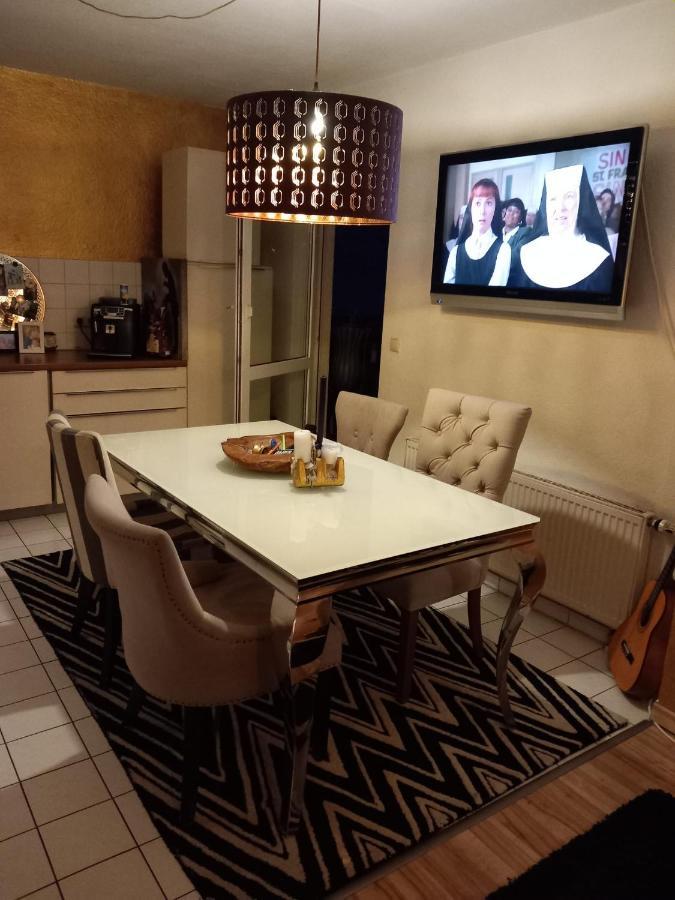 Tolle Private 2-Zimmer Wohnung Im Szene Bezirk Berlin-Friedrichshain ภายนอก รูปภาพ