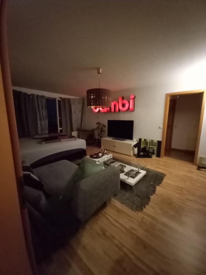 Tolle Private 2-Zimmer Wohnung Im Szene Bezirk Berlin-Friedrichshain ภายนอก รูปภาพ