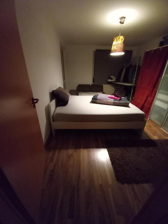 Tolle Private 2-Zimmer Wohnung Im Szene Bezirk Berlin-Friedrichshain ภายนอก รูปภาพ