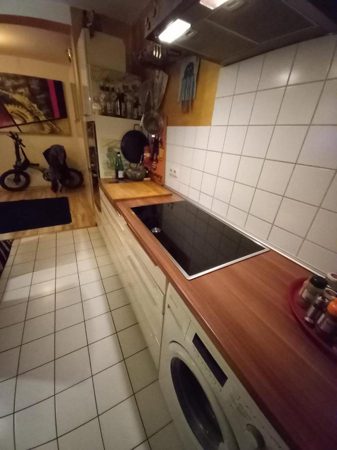 Tolle Private 2-Zimmer Wohnung Im Szene Bezirk Berlin-Friedrichshain ภายนอก รูปภาพ
