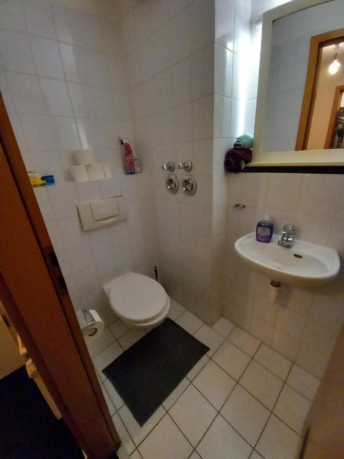 Tolle Private 2-Zimmer Wohnung Im Szene Bezirk Berlin-Friedrichshain ภายนอก รูปภาพ
